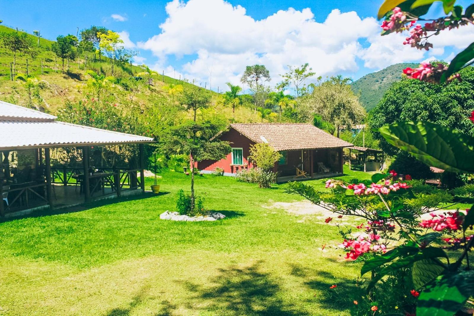 Pousada Sitio Da Floresta サーナ エクステリア 写真